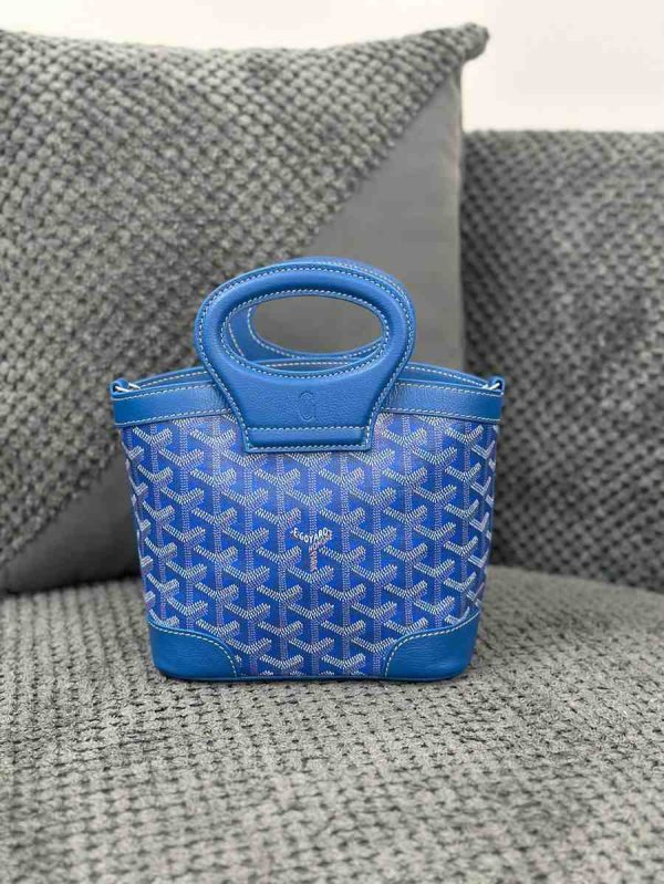 goyard beluga mini bag blue