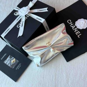 Chanel pearl clutch with chain silver white