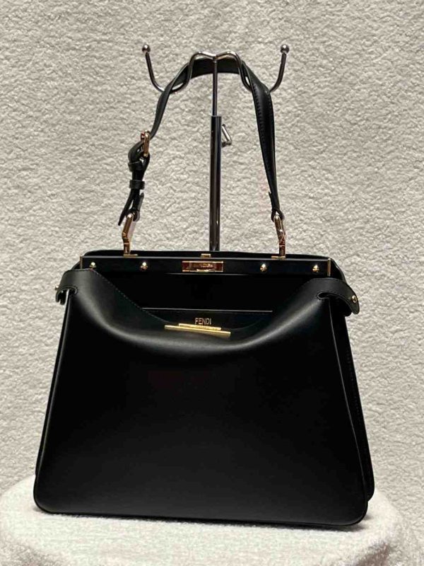 fendi peekaboo soft large black