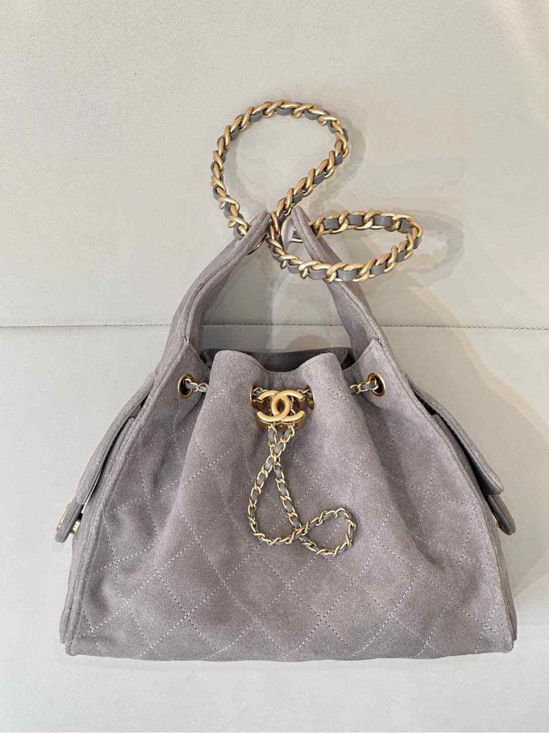 Chanel Small 25 Handbag in Suede Calfskin & Gold Metal