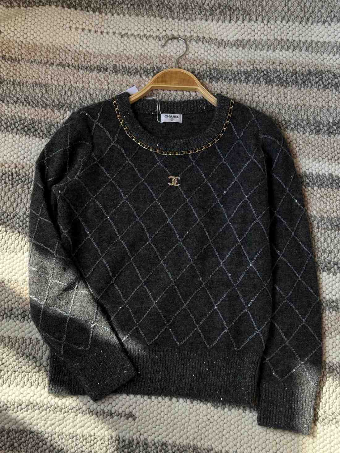 Chanel Round Neck Button Up Long Sleeve Cardigan - Image 6