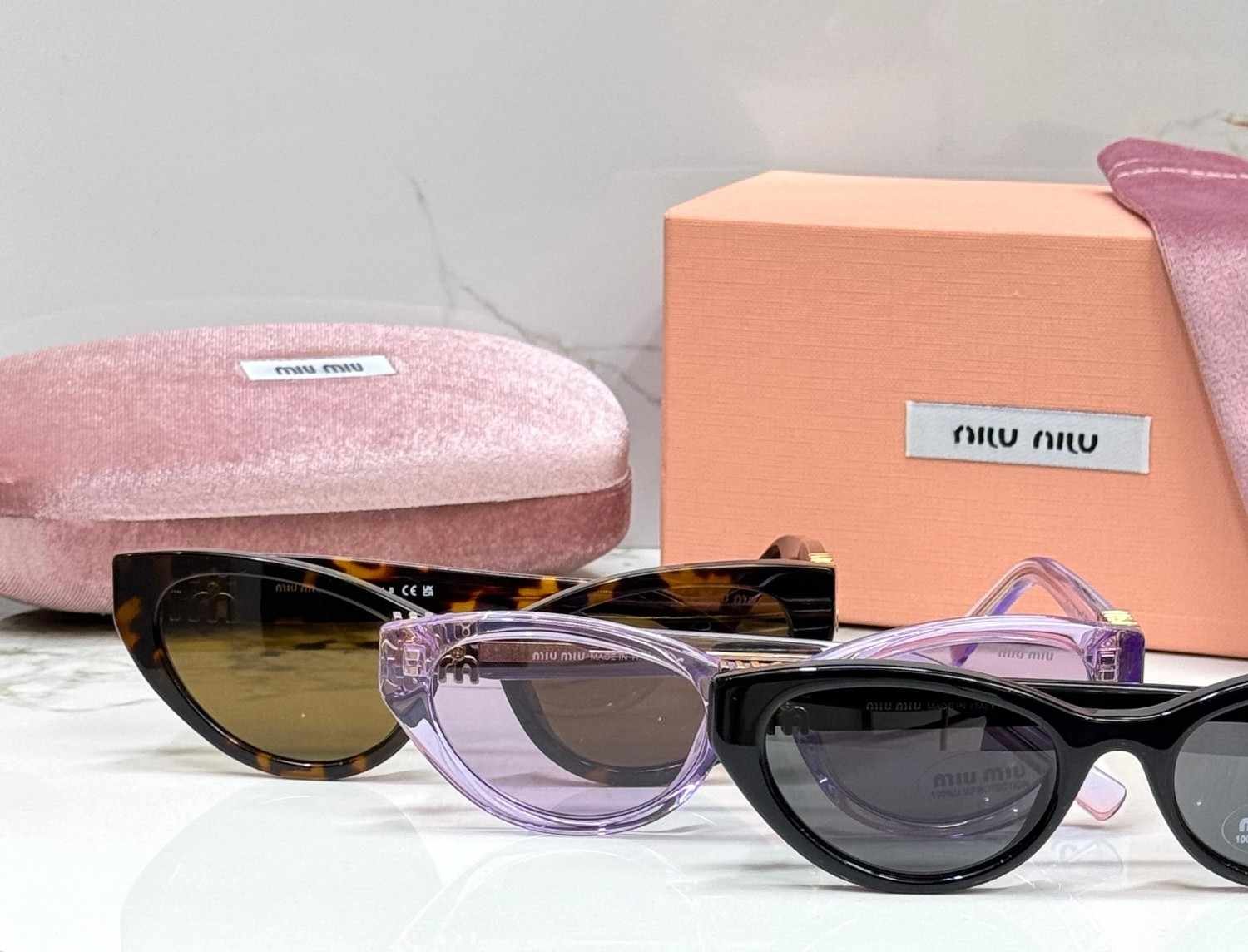 Miu Miu MU A04S cat eye sunglasses