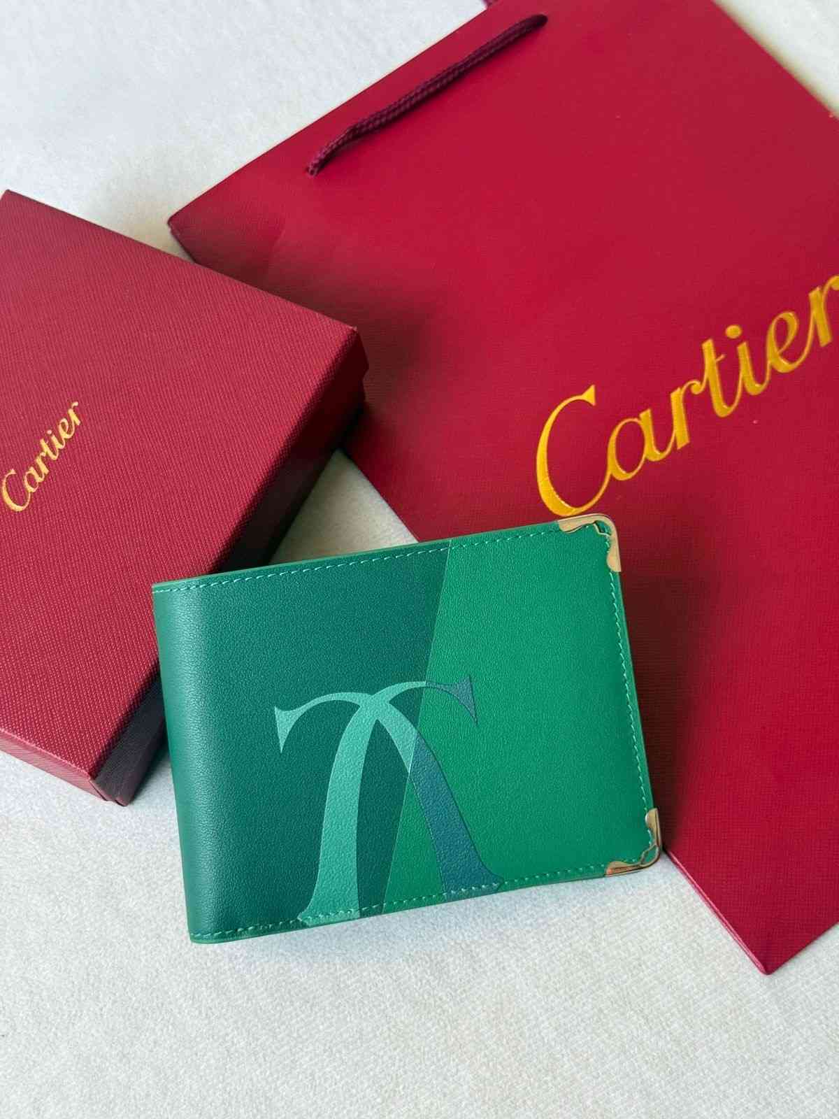 must de cartier xl logo bifold wallet green