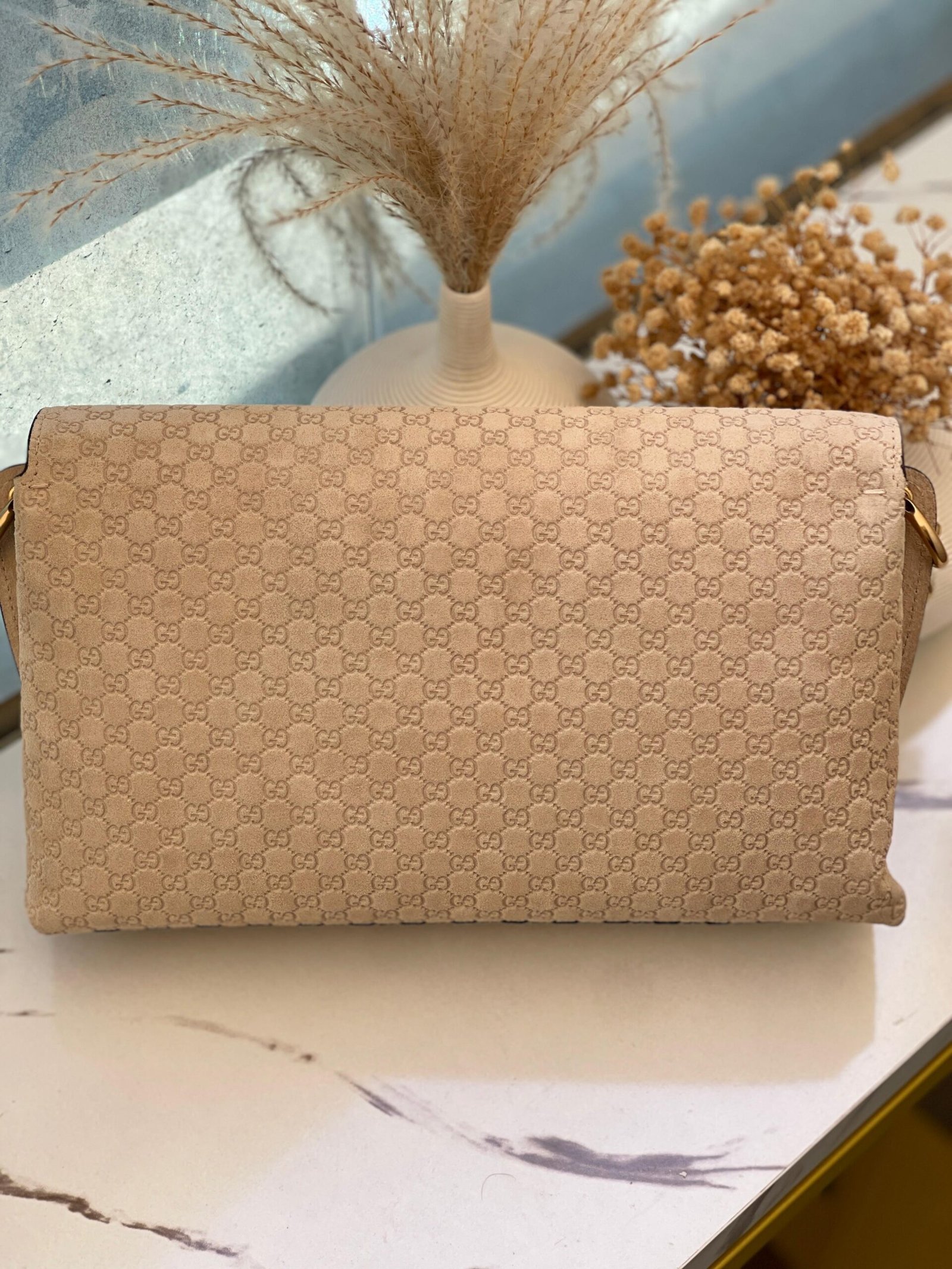 Gucci Shoulder Bag GG Chain Beige