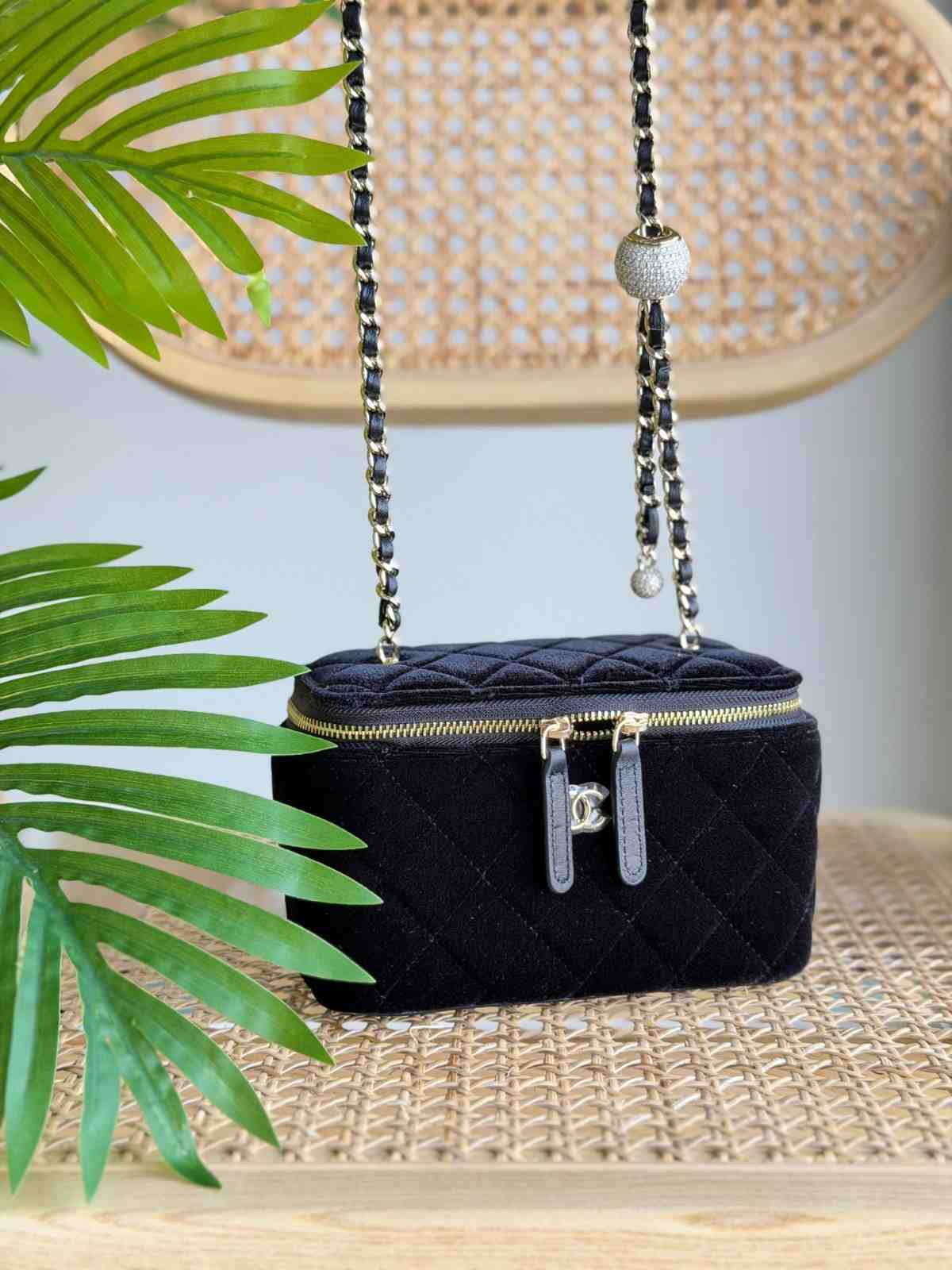 Chanel Small Vanity Case Light Pink Velvet Leather Gold Hardware black