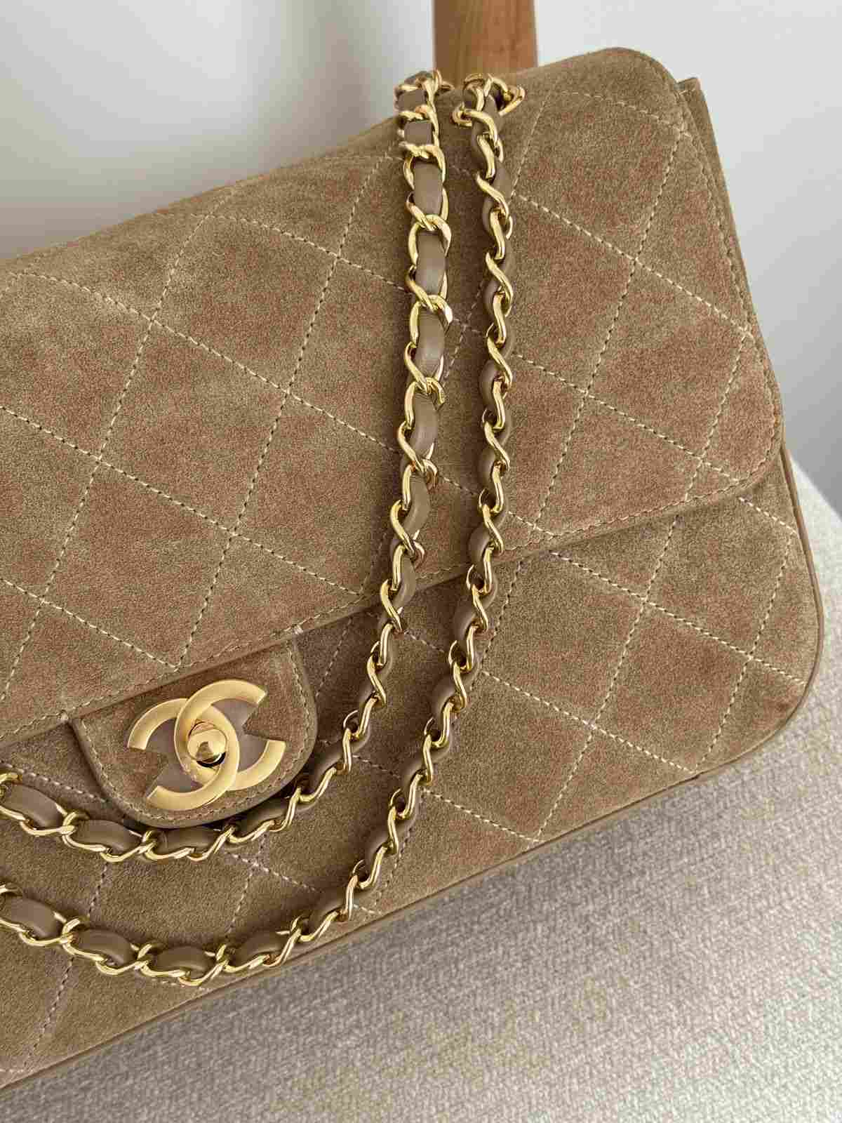 Chanel Maxi Souplissimo Flap Bag Dark Beige Suede Calfskin - Image 2