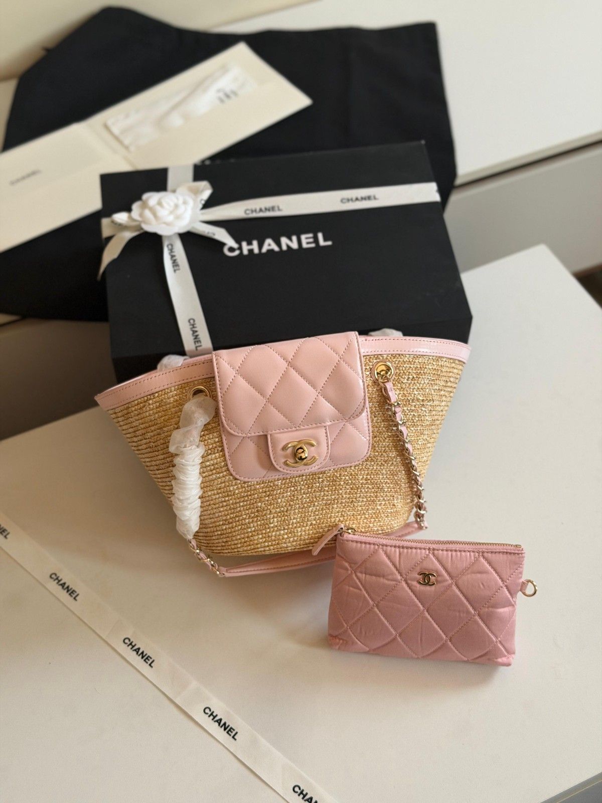 Chanel Butter Yellow Woven Straw Tote - Image 3