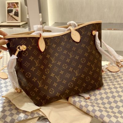 65FAA20E-D201-47C1-B77D-B8A27FDDDBF1 65FAA20E-D201-47C1-B77D-B8A27FDDDBF1