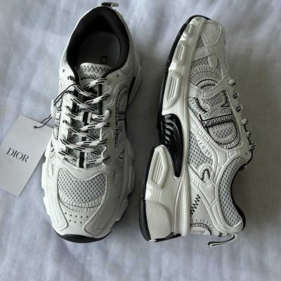 Dior chrono sneakers black & white