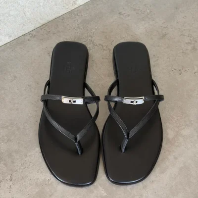 Hermès Corfou Sandals black