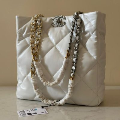 Chanel 19 shopping bag white large
