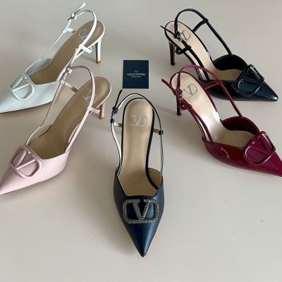 Valentino Garavani Vlogo Signature Slingback Pumps
