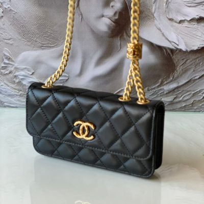 Chanel sweet camellia woc black