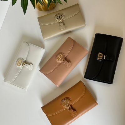 Dior Bobby East West pouch with chain