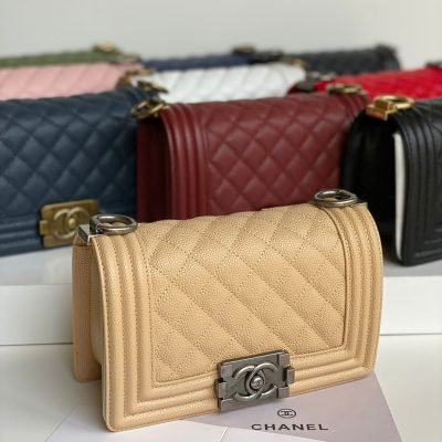 Chanel boy shoulder bag beige small