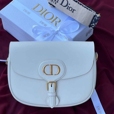 Dior medium bobby bag white Dior medium bobby bag white