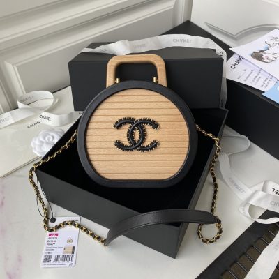 Chanel Beech wood round vanity case
