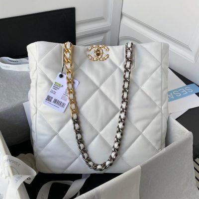 Chanel 19 shopping tote bag white 30 cm