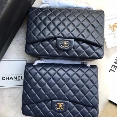 Chanel maxi classic flap bag black