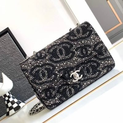 Chanel jumbo crystal flap bag black