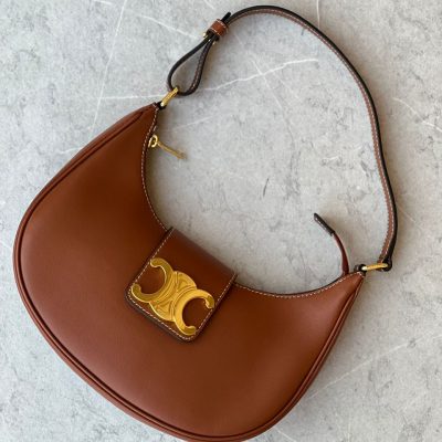replica celine ava triomphe soft bag brown