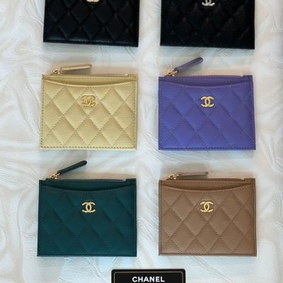 Chanel classic zipper card holder