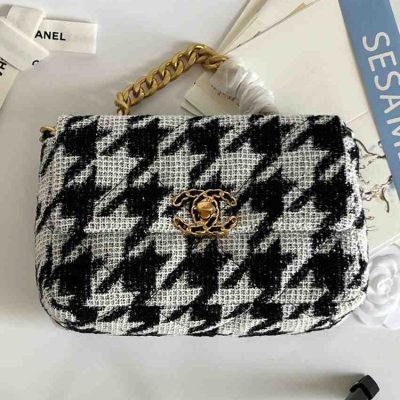 chanel tweed bag large in black