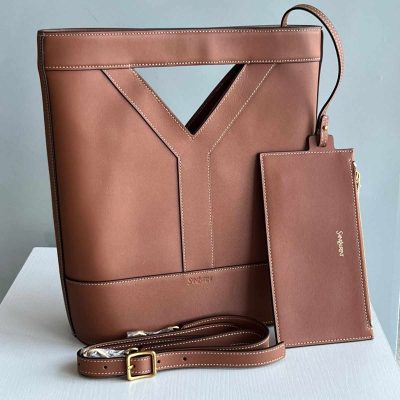 Saint Laurent Y Small Bucket Bag in brown
