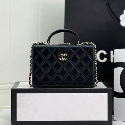chanel box bag black