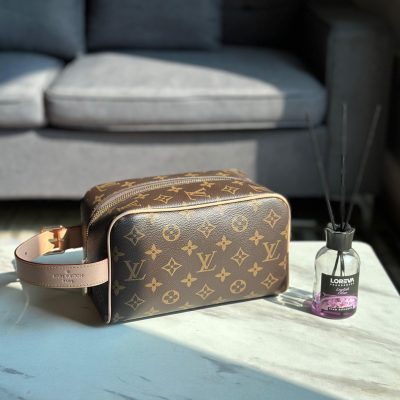 trousse de toilette louis vuitton replica trousse de toilette louis vuitton replica