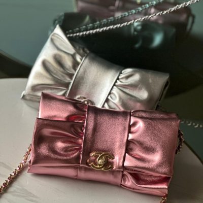 chanel Metallic clutch​
