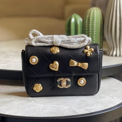 CHANEL Chain Shoulder Bag Icon Quilted Black