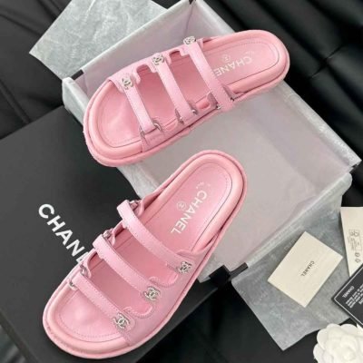 Chanel CC Crystal Leather Sandals pink